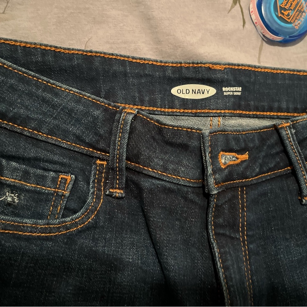 Old Navy size 10 Rockstar Super skinny. Never worn with no tags